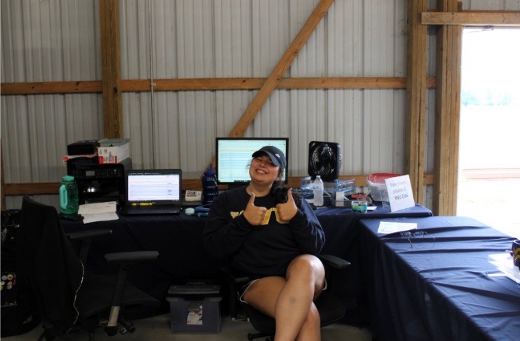 wvudavis's tweet photo. Meet Kiah Hill! She is the events management intern for the equine studies program! @WVUEq https://t.co/mHXKE0udCi