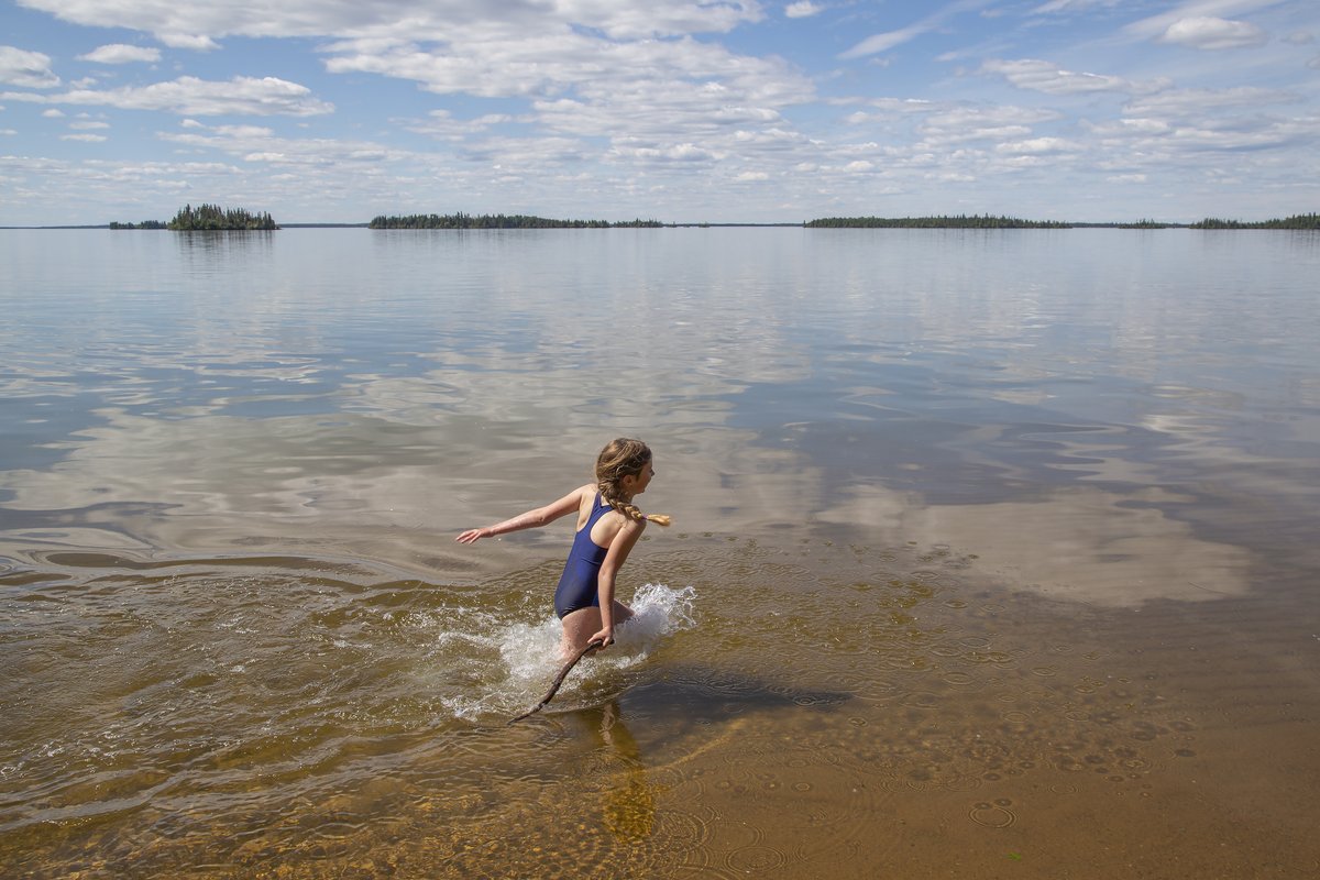 ducanada's tweet photo. Does your perfect summer day look something like this? ☀️

However you choose to enjoy Canada's lakes, it's important for us all to understand the critical importance of #wetlands for keeping our lakes healthy and providing #cleanerwater. 💧

Learn more ➡️ https://t.co/X2k8o1yZk1 https://t.co/6pEotCmvaQ