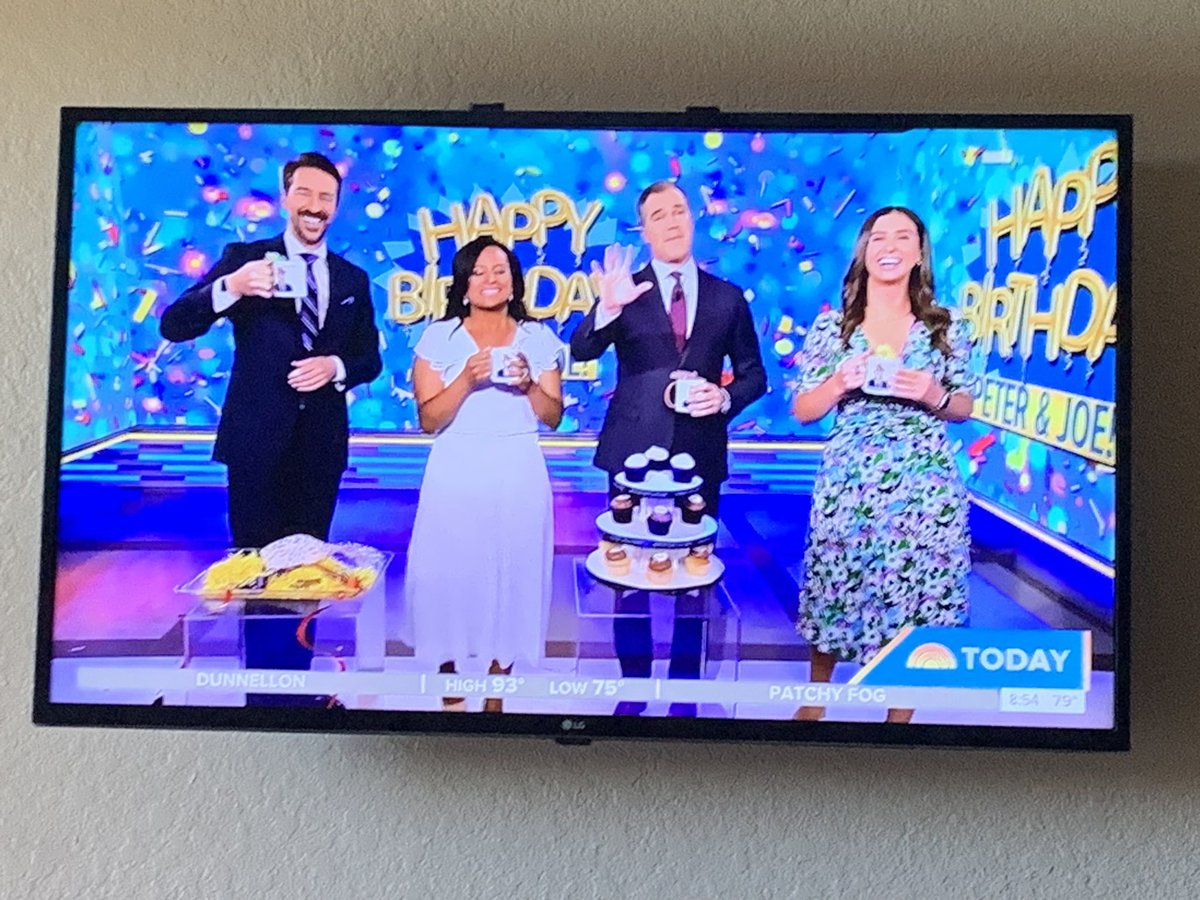 HD4safety_USAF's tweet image. Hey
@PeterAlexander review tape of today’s show—see how often you talk over/look past your Co-Anchor Kristen Welker
@kwelkernbc to bro with Joe. 
Stop it. 
Show her the respect she deserves. Hey
@TODAYshow @weekendtoday Q: Who is watching Peter/Joe?🤷🏼‍♀️
#WeekendTODAY.