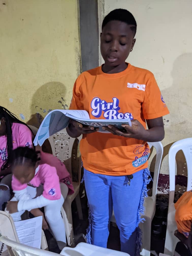 Wesad_Cameroon's tweet photo. Our Girl Boss Professionals are now doing their Business Model Canvas with advisor Khing shiela.
It is exciting seeing how far these girls can think and come up with innovative and creative business ideas
#girlboss #LaunchGirls #GlobalGlow #wesad #222MillionDreams https://t.co/hsCyl2yPau