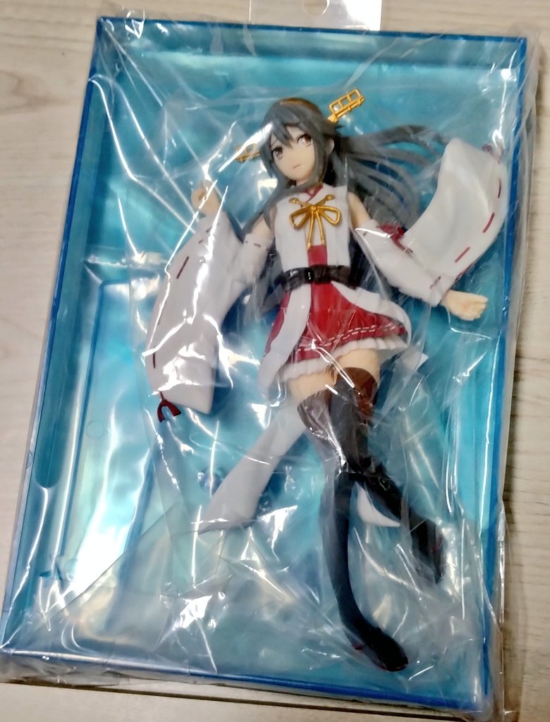 榛名(艦これ) 「今日 中古ショップで(安かったので)榛名さんフィギュアをお迎えしてきたのですが 」|TAKA02のイラスト