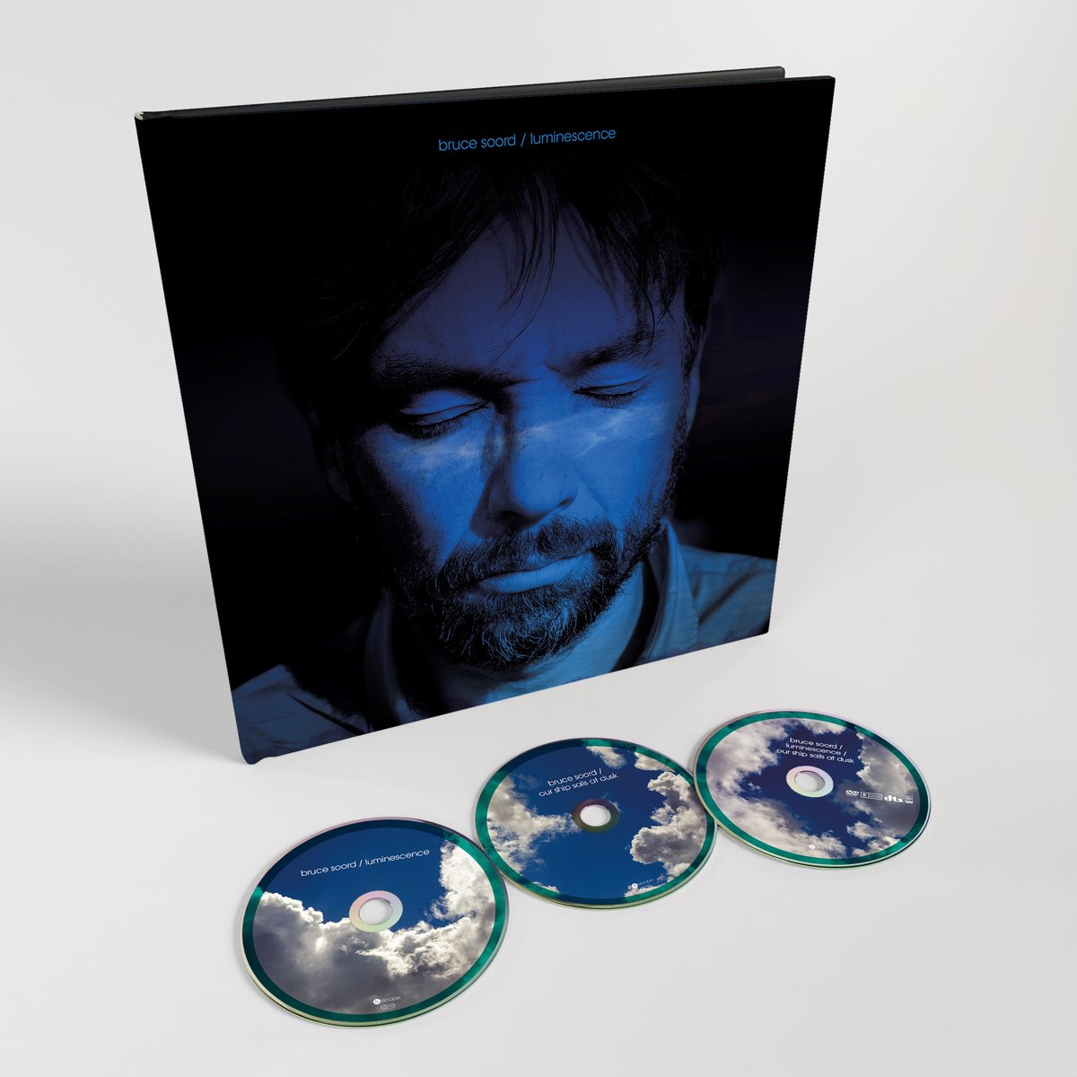 Burning Shed (@burningshednews) on Twitter photo Bruce Soord - Luminescence
The new studio album from the <a href="/pineapplethief/">The Pineapple Thief</a> frontman
CD, LP, limited blue vinyl and a 2CD/DVD, 48 page Deluxe Hardback Book edition inc exclusive bonus album
Exclusive postcard plus chance to win a special prize:
burningshed.com/newsletters/ne… Bruce Soord - Luminescence
The new studio album from the <a href="/pineapplethief/">The Pineapple Thief</a> frontman
CD, LP, limited blue vinyl and a 2CD/DVD, 48 page Deluxe Hardback Book edition inc exclusive bonus album
Exclusive postcard plus chance to win a special prize:
burningshed.com/newsletters/ne…