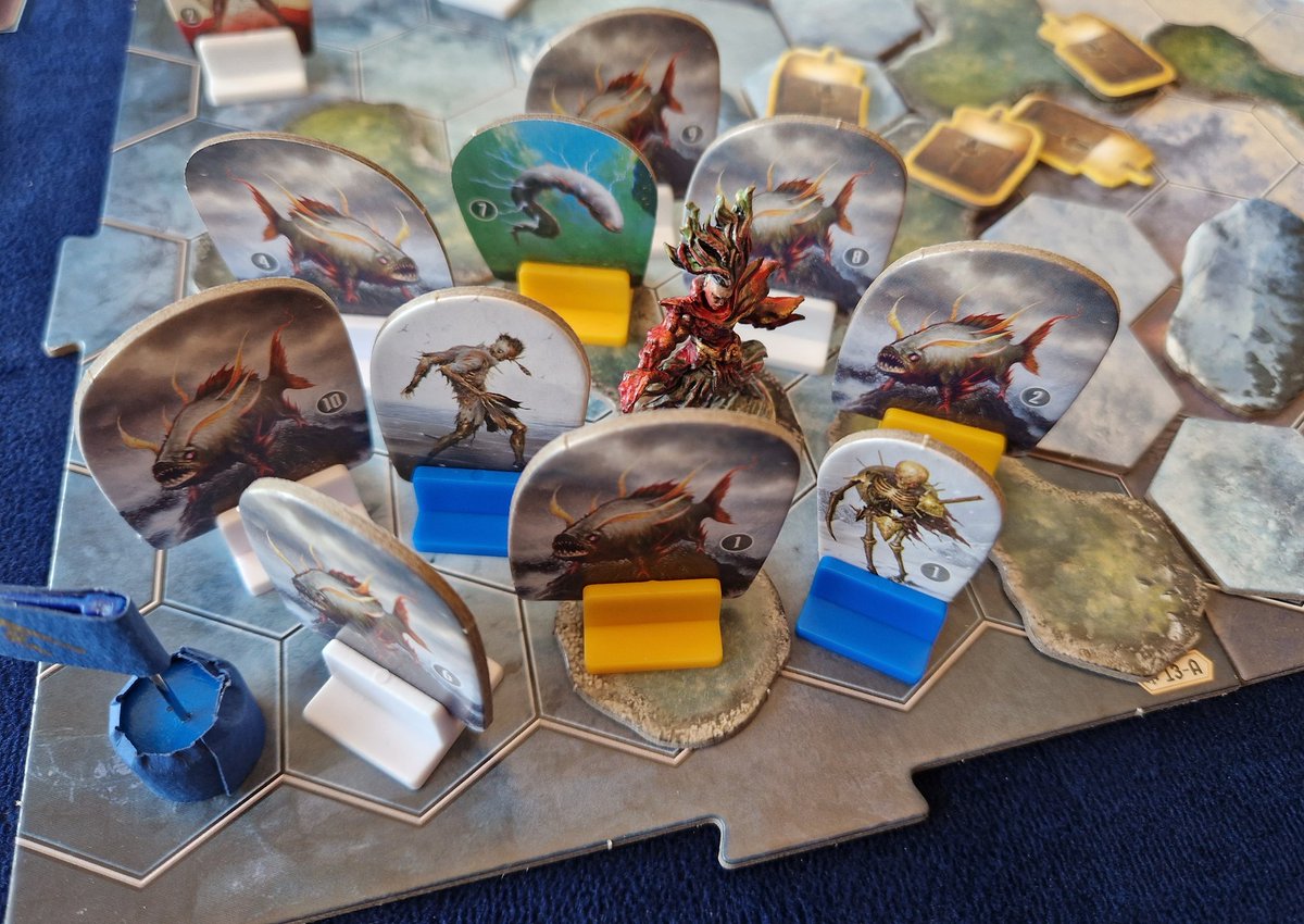 #Frosthaven Meine Aufgabe war es, die Gegner auf mich zu ziehen. Ich würde sagen: ✔️