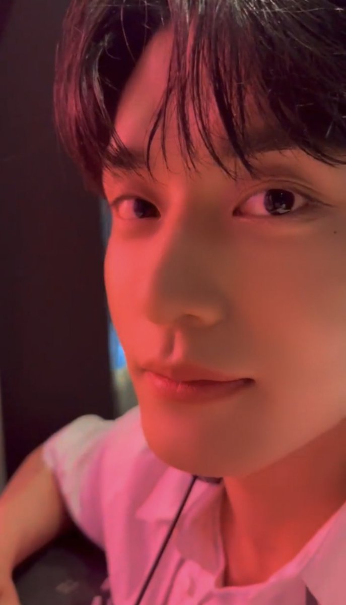 키키 tweet media