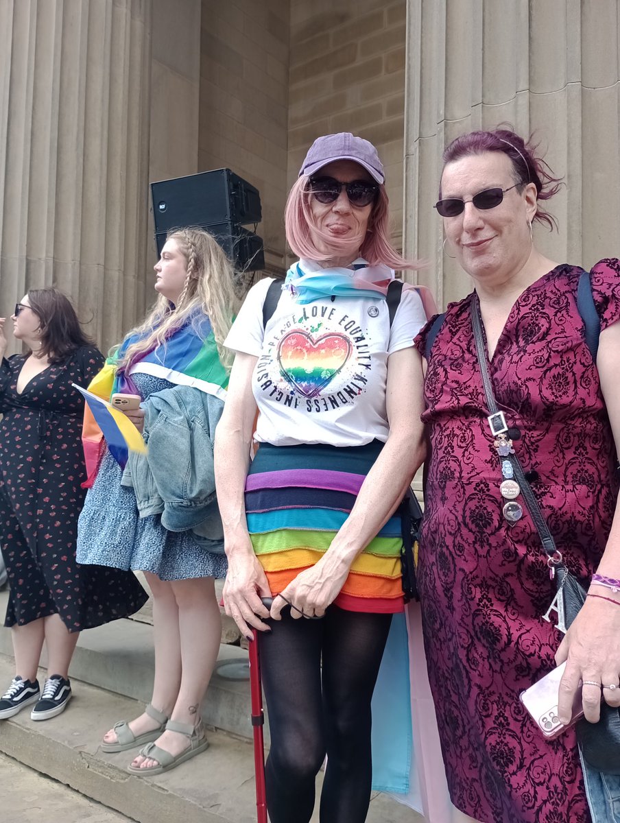 FaeSkruff's tweet photo. At Liverpool pride! With amber and Abbie and Jen.
Ended up at the front of the trans flag bit of the parade! (But lot my lil hoob toy, maybe someone found it) #LGBTQIA @MyselfBecome @vacant_harpy @LiverpoolPride #transpride #prideliverpool #Pride2023 https://t.co/CknYHnx1Kk