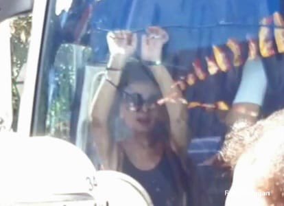 CmrtesiAnneleri's tweet photo. In addition to being kept in detention buses which have no air conditioning , our hands are also cuffed each week to punish and deter us.

Our lawyers were also handcuffed this week, including the Human Rights Association's Chair Eren Keskin.

#SaturdayMothers957thWeek https://t.co/WacNt453MC