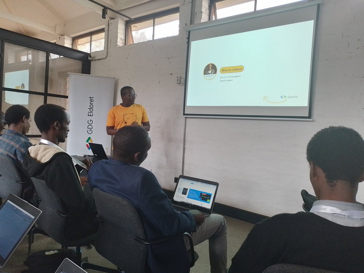 kiche_allan's tweet photo. @wayne_gakuo is now taking us through Angular Testing
@gdgeldoret
#IOExtended #IOExtendedEldoret https://t.co/CgNSTCTKux