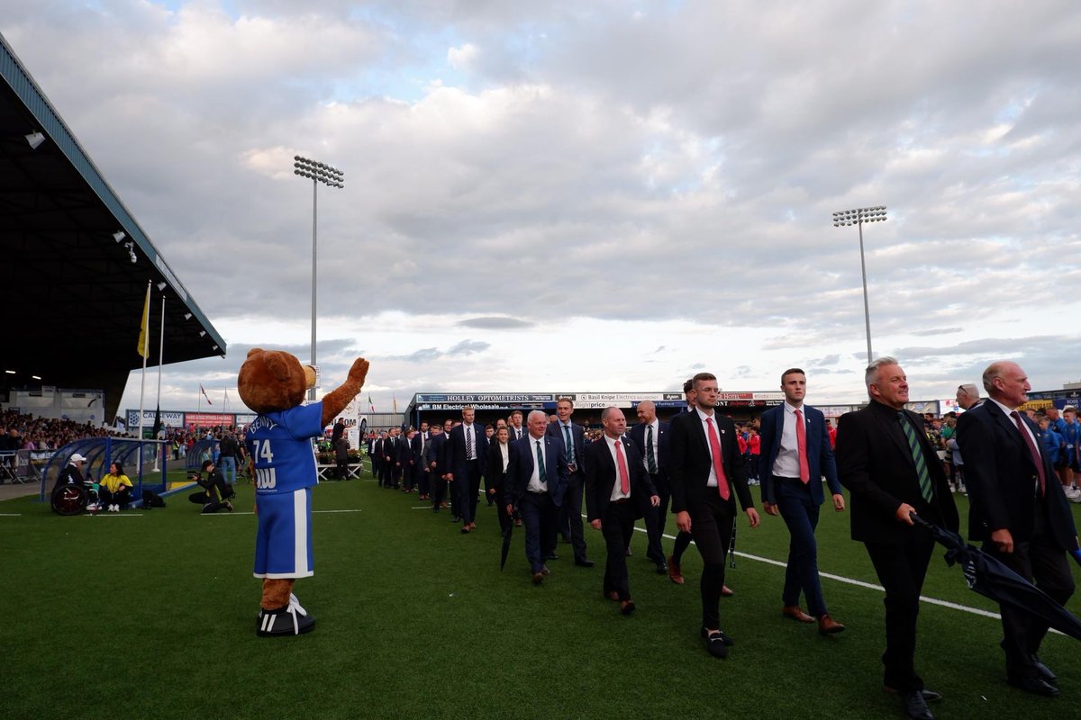 Iolo Williams tweet media