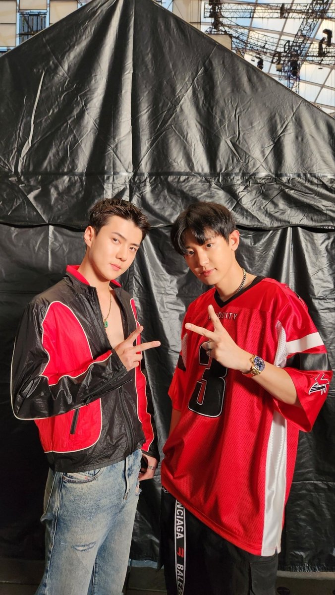 ❤️✌️✌️❤️ #세훈_찬열 #SEHUN_CHANYEOL #EXO_SC #엑소 #EXO #weareoneEXO #워터밤 #WATERBOMBJAPAN