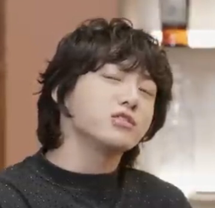 lemon_koo's tweet photo. อ้วนแล้วทำไม                     น่ารักไง
     ขี้จุ๊อะเป่า                      อ้วนก็น่ารักคับ https://t.co/1a8amaAghb