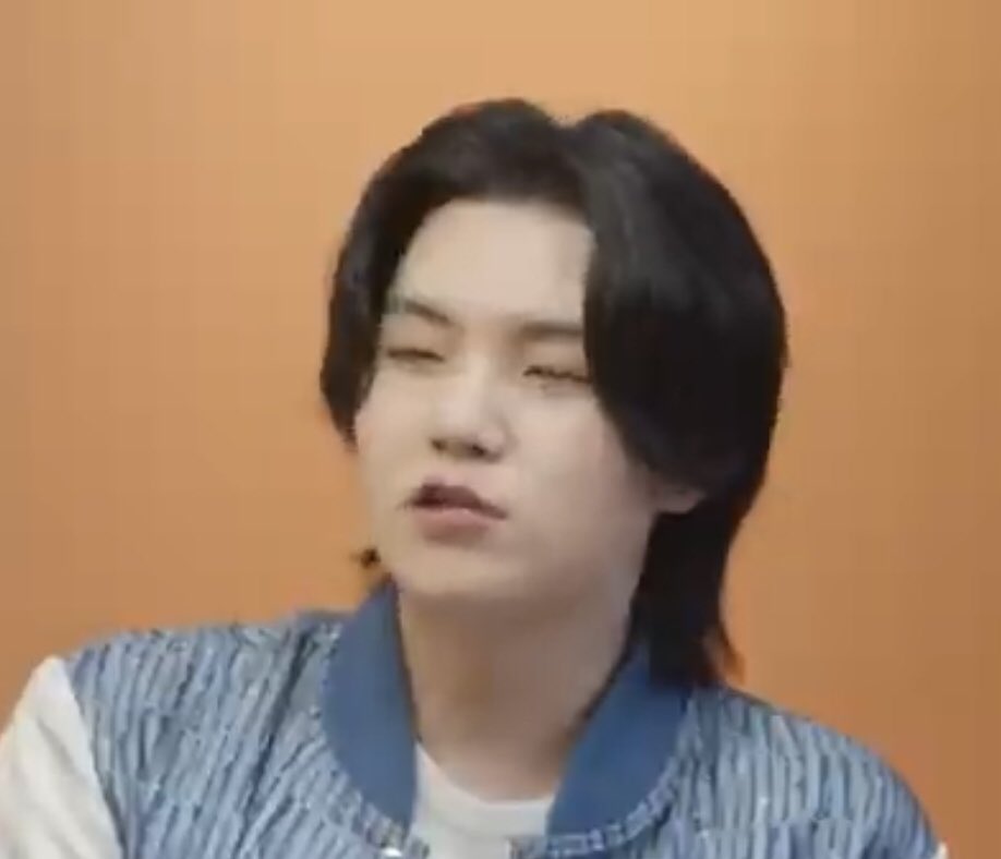 lemon_koo's tweet photo. อ้วนแล้วทำไม                     น่ารักไง
     ขี้จุ๊อะเป่า                      อ้วนก็น่ารักคับ https://t.co/1a8amaAghb