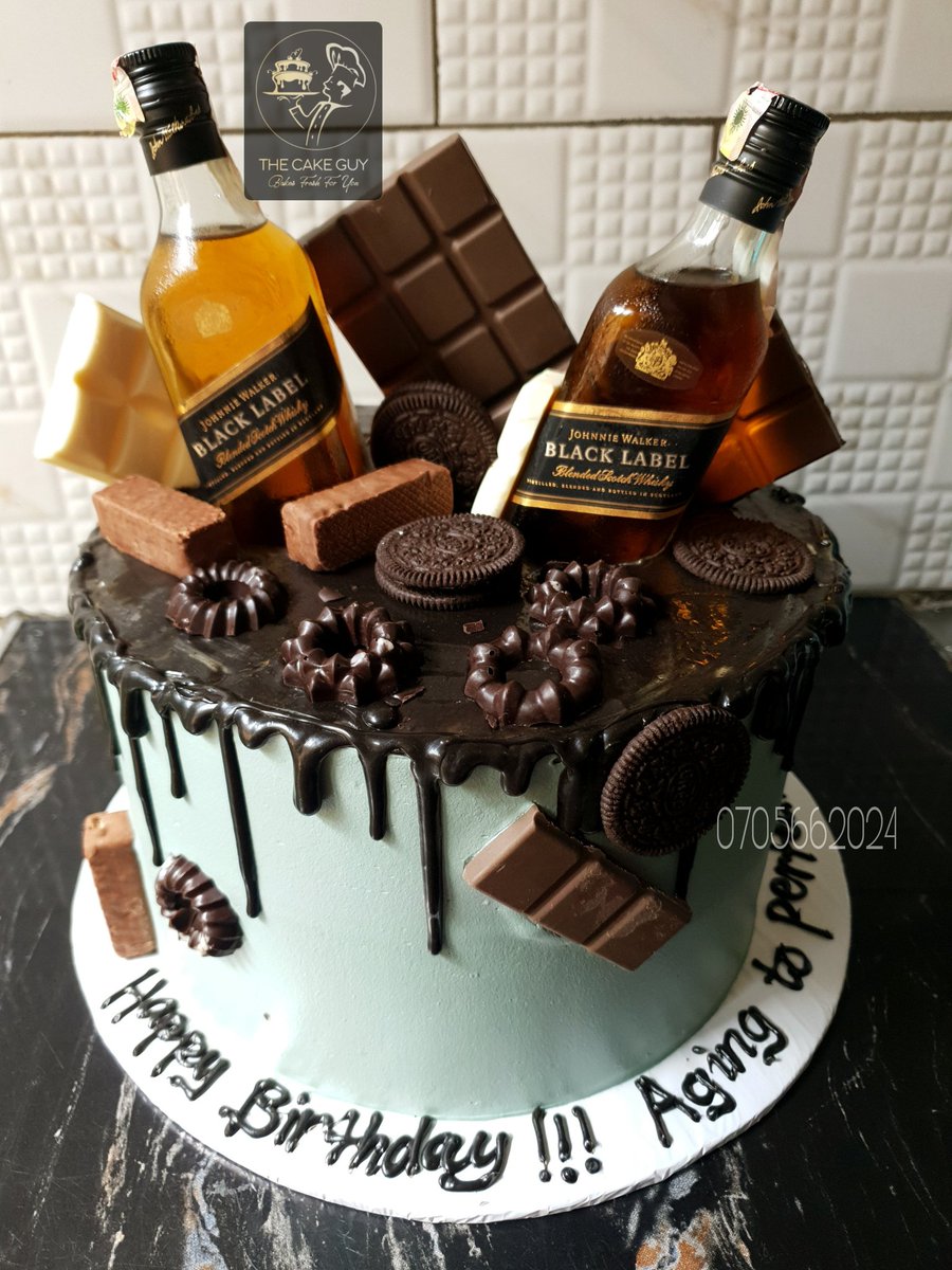 TheCakeguy100's tweet photo. #Blacklabel themed cake😋😋🔥🔥
@TheCakeguy100 https://t.co/KbMk9z05yl