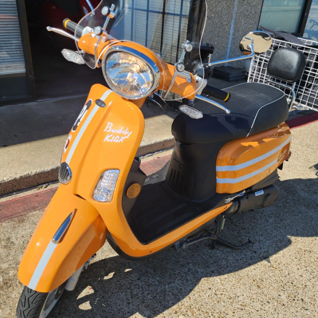 genuinescootco's tweet photo. Got a custom scooter that turns heads wherever it goes? Share your pride and joy with us!
.โ
.โ
.โ
๐ท: @kyslesscootershop
#buddykick #buddykick125 #genuinebuddykick #genuinekick #genuinescooter #genuinescooters #scooter #scooters #scootscoot https://t.co/BCAbwN8Rdi