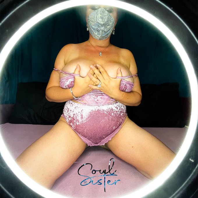 Sneak peak photo dump ! . . #onlyfans #only #camgirl #chaturbate #onlyfan #fansly https://t.co/1XFOR<a href="/tag/onlyfans"class="tags">#onlyfans</a><a href="/tag/only"class="tags">#only</a><a href="/tag/camgirl"class="tags">#camgirl</a><a href="/tag/chaturbate"class="tags"><span>#chaturbate</span></a><a href="/tag/onlyfan"class="tags"><span>#onlyfan</span></a><a href="/tag/fansly"class="tags"><span>#fansly</span></a>