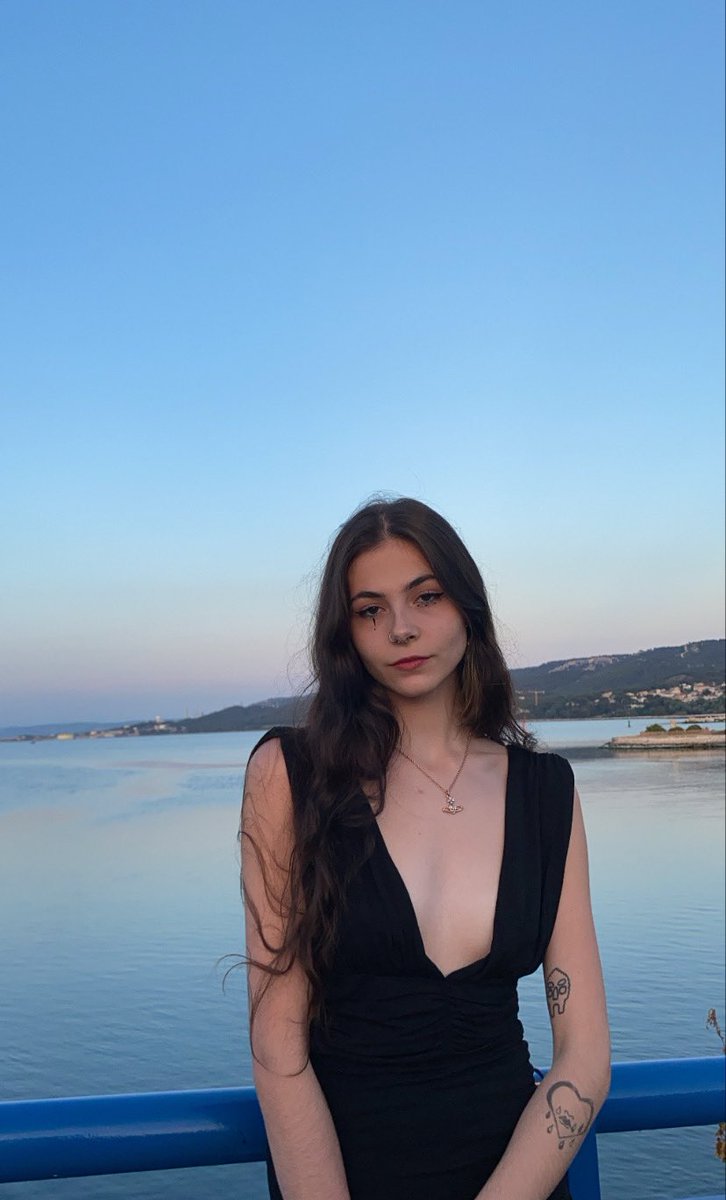 luvaluvaaaa's tweet photo. 🙌🏻mon prime en vrai https://t.co/bQVXXqW4SW