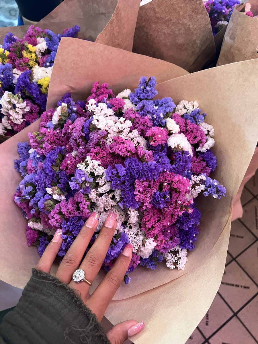 carderlynnxoxo's tweet image. Seattle ily 🫶🏽