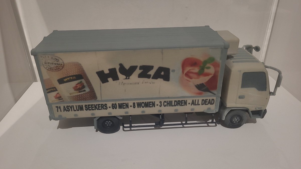 Room for Asylum Seeker (2017) by Siah Armajani (1939-2020). As part of  'Seven Rooms for Hospitality' series. 
"The works explore precarious spaces which refugees, exiles and deportees are forces to inhabit."