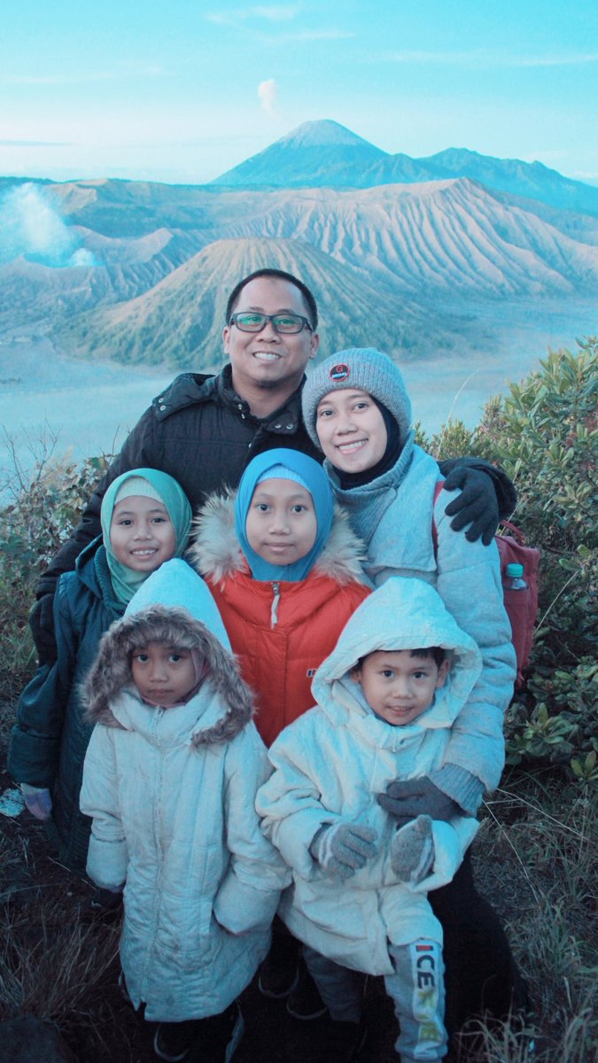 dinnibello's tweet photo. Mt. Bromo https://t.co/EdJxXLb9oa