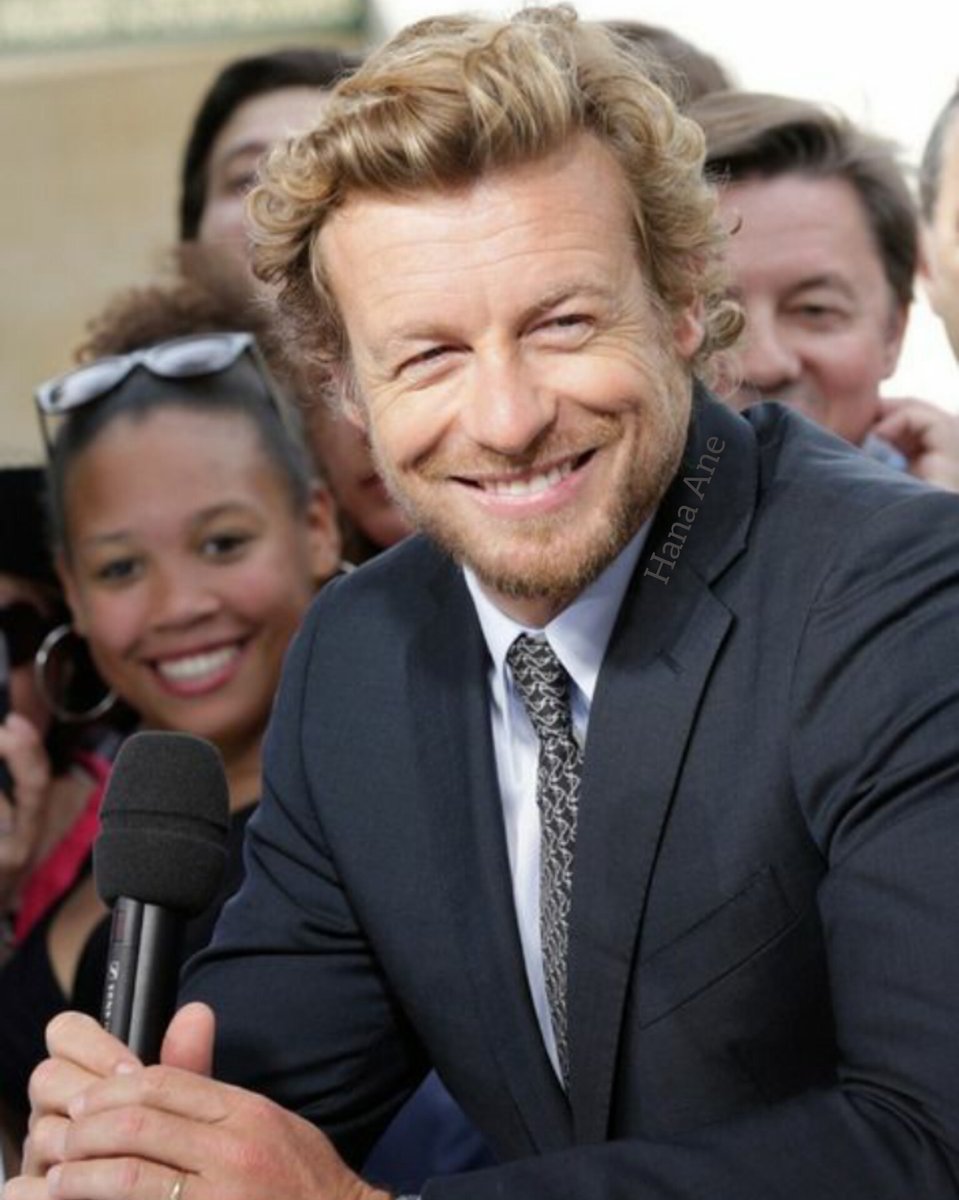 HanaaAnne's tweet photo. "I'm not the quintessential gentleman in my mind." , Simon says βΊοΈβ€
#BakerWeek
29 July
Day 7 of #BakerWeek2023 gies for #FavoriteSimonBakerStyle
#simonbaker #snappytoes
It is one of my favorite Simon's style ! π₯° https://t.co/m2rcytdXyH