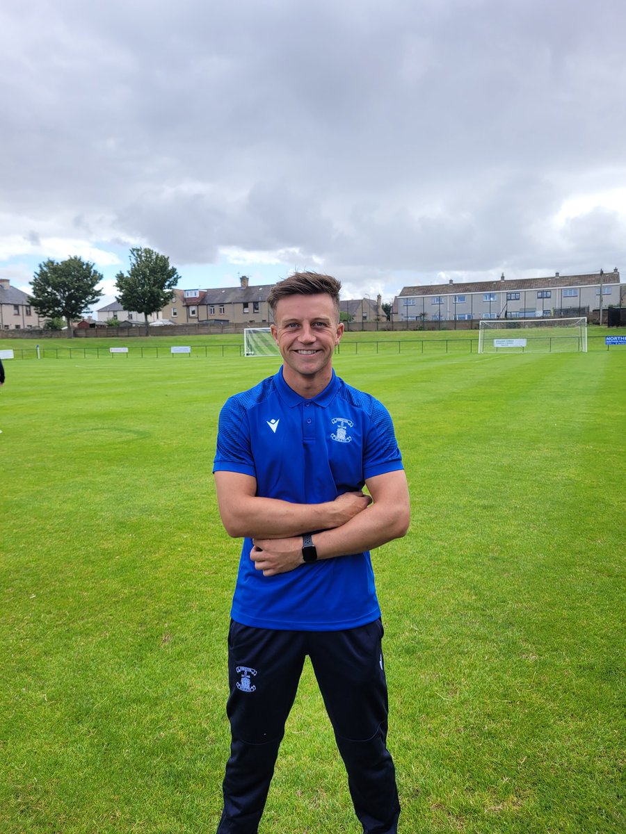 Superb finish from <a href="/kieranjack26/">Kieran</a> right into the top corner

Preston 1 Lochore 1

Preston knocking the ball about really well now

Chris jack tiling sponsors Kieran