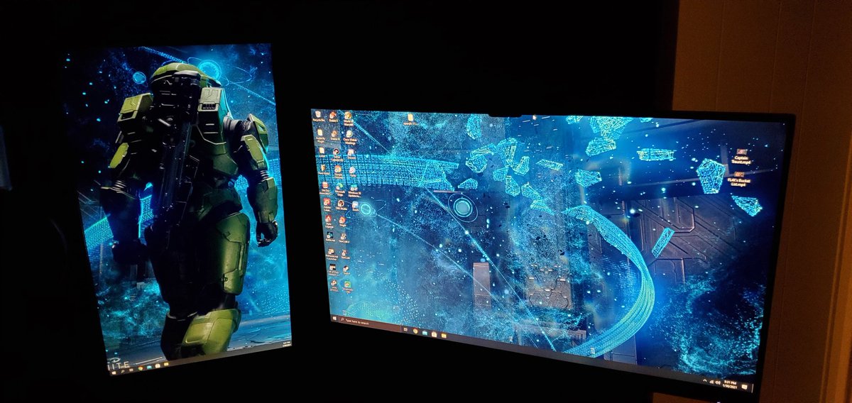 nighthawkreally's tweet photo. My temporary pc setup. Once I build my desk I'll be able to get my dual monitor setup back. Better than nothing though in the meantime. #pcgaming #streamer https://t.co/DyugOBR4qn