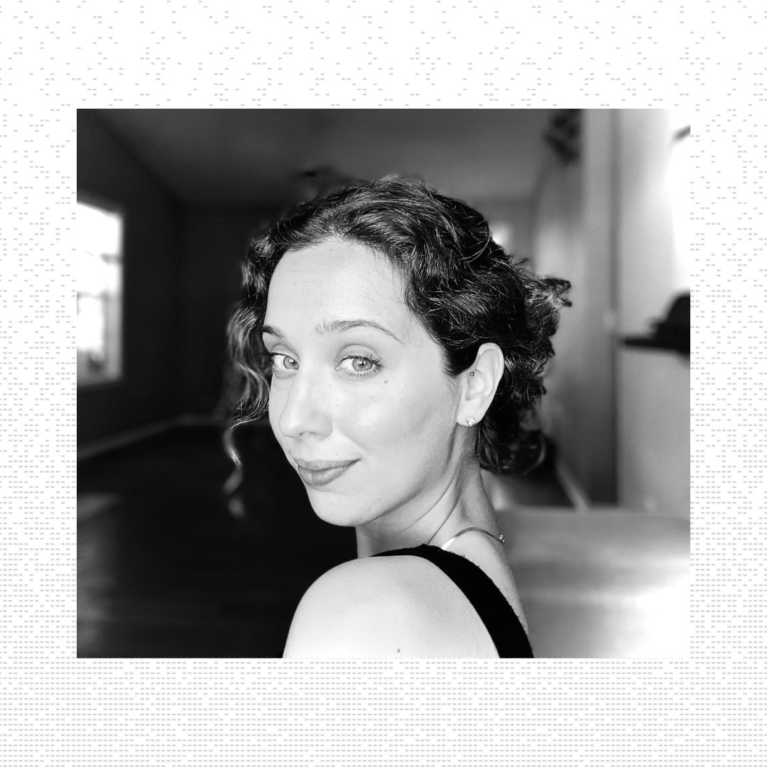 AshevilleArt's tweet image. Join us today from 1:30–2:30pm for Perspective Poetry! Hear from our region’s established poets as they share selections atop the Museum.
⁣
Our inaugural afternoon gathering featuring Evelyn Berry, RK Fauth, and Diamond Forde &amp;gt;&amp;gt;&amp;gt; bit.ly/44MnKgb