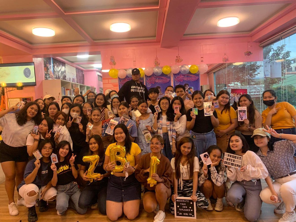 ZB1CebuPH's tweet photo. 🥀 PROJECT Y2K
Cebuano ZE_ROSEs, the event was a success and it's all thanks to you! It was so wonderful to see everyone celebrating the debut of ZEROBASEONE.
Thank you also to Fanbase Cafe & Store for the ever lively venue.
Until the next event ❤
#ZB1 #PROJECTY2K
#ZB1_Cebu https://t.co/SeR2qQFZhT