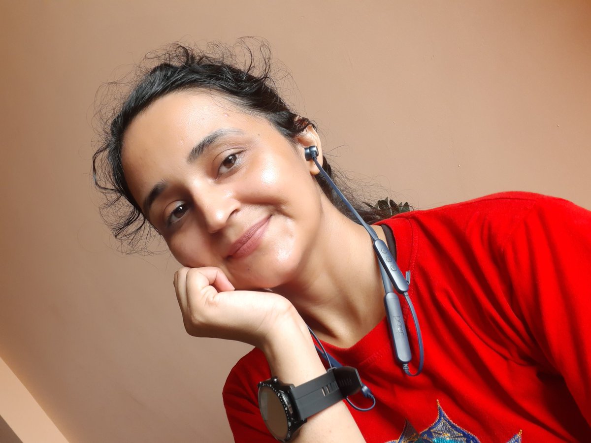 bbbites22's tweet image. #WorkUpdate | #WeekendStory | #JobTraining | #DailyMotivation

Let weekends be easy 💁, breezy 🍃, and frizzy ➿!! Have a great weekend! 💫 See you soon!! ✌️

#curlyhairstruggles #yogaconsultant #yogaeveryday #weightloss #weightmanagement #healthyeating #healthyliving