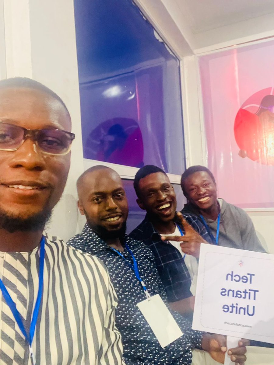 primedev100's tweet image. #awsphmeetup
#spitallabs
Awesome moment 👌