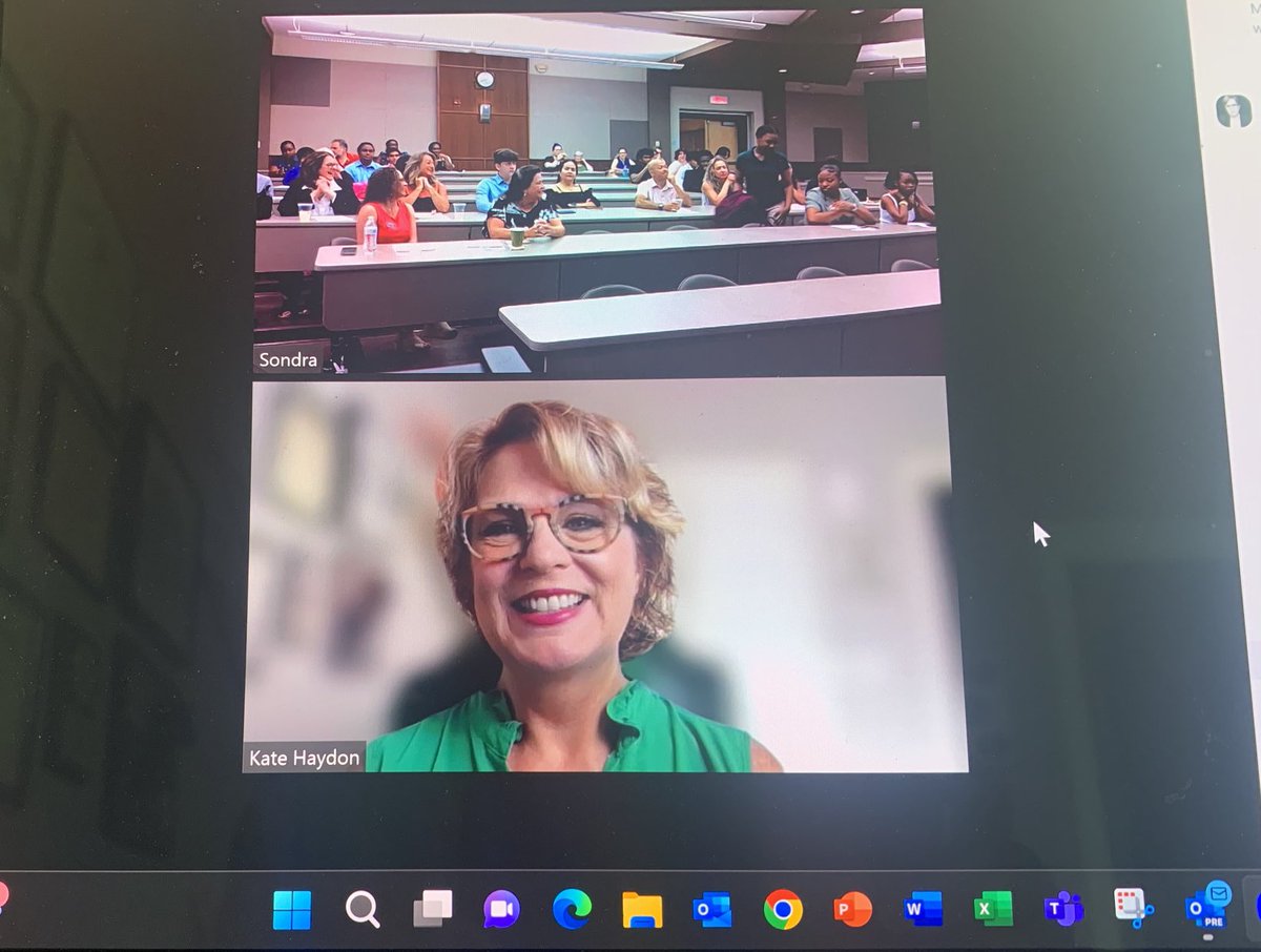 k84peace's tweet photo. Zooming in to the Future Banker’s Camp Graduation this morning to congratulate  students in CT that completed their internship/industry certification. Thank you ⁦@CFT_INTL⁩ ⁦@FDICgov⁩ for making it possible and ⁦@CSDNBCT⁩ for hosting! ⁦@NAFCareerAcads⁩ https://t.co/7dyQ68MXsT