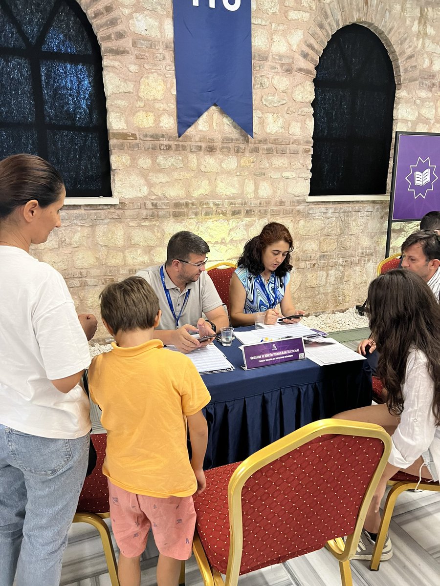 YTÜ Eğitim Fakültesi (@yildizegitim) on Twitter photo Tanıtım Günlerimizim üçüncü gününde yıldız adaylarımızın fakültemize yoğun ilgileri devam ediyor.
Tanıtım standlarımızı ziyaret eden Rektör Yardımcımız ve Dekanımız bizlerle💫
#SendeBirYıldızOl
<a href="/YildizEdu/">Yıldız Teknik Üniversitesi</a> <a href="/proftameryilmaz/">Tamer Yılmaz</a> <a href="/DrBekiroglu/">Nur Bekiroğlu</a> <a href="/mengindeniz/">Prof. Dr. Mehmet Engin DENİZ</a> Tanıtım Günlerimizim üçüncü gününde yıldız adaylarımızın fakültemize yoğun ilgileri devam ediyor.
Tanıtım standlarımızı ziyaret eden Rektör Yardımcımız ve Dekanımız bizlerle💫
#SendeBirYıldızOl
<a href="/YildizEdu/">Yıldız Teknik Üniversitesi</a> <a href="/proftameryilmaz/">Tamer Yılmaz</a> <a href="/DrBekiroglu/">Nur Bekiroğlu</a> <a href="/mengindeniz/">Prof. Dr. Mehmet Engin DENİZ</a>