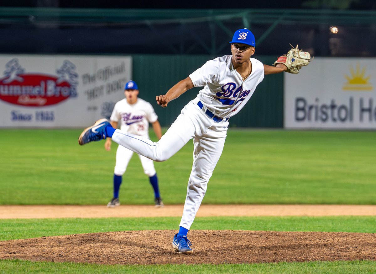 TheNECBL's tweet photo. Tyler Fote’s (Central CT State) three hits and three RBIs led the Bristol Blues 19-18-4) to a critical 10-4 victory over the Valley Blue Sox (22-18-2) on Friday night, clinching them a playoff spot with just two games remaining in the regular season. 

https://t.co/oqSLH0ORSn https://t.co/oNKNgGICBD
