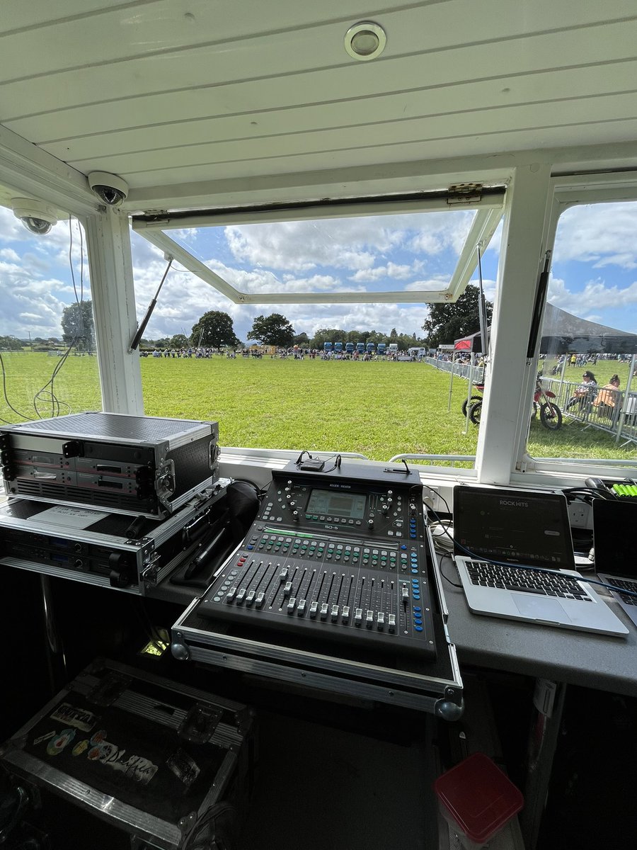 ORB_SL's tweet image. Fun day at Motorfest with @NightingaleHH providing an outdoor arena PA system, power, and our comms box to run everything from. 
Also great to work with @CalonFM on another local event.