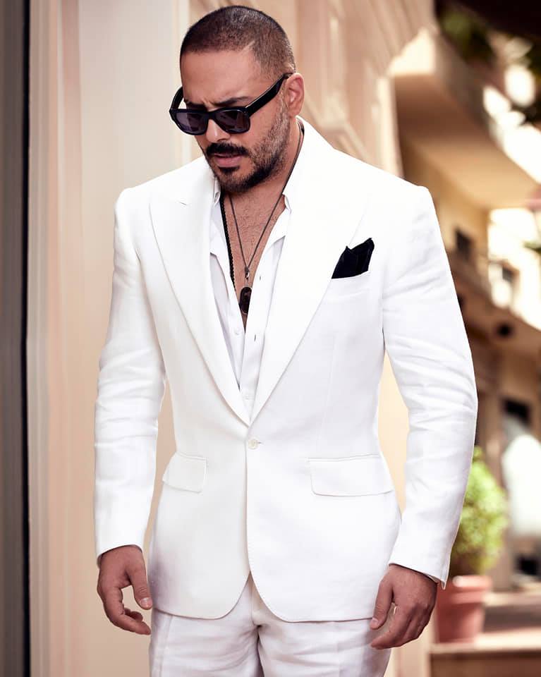 خاص- رامي عيّاش يثبّت "تراند" الحفلات البيضاء والنجوم على خطاه 
bisara7a.com/?p=239300 

<a href="/RamyAyach/">Ramy Ayach رامي عياش</a> 

#رامي_عيّاش