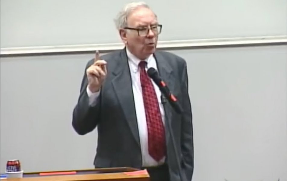 George Mack (@george__mack) on Twitter photo In 2001, Warren Buffett gave a talk at the University of Georgia.
He asked them the most Warren Buffett question ever:
• If you could invest in a friend and get 10% of their income for life -- who would you pick?
Once the students answered the question, he then asked this: In 2001, Warren Buffett gave a talk at the University of Georgia.
He asked them the most Warren Buffett question ever:
• If you could invest in a friend and get 10% of their income for life -- who would you pick?
Once the students answered the question, he then asked this: