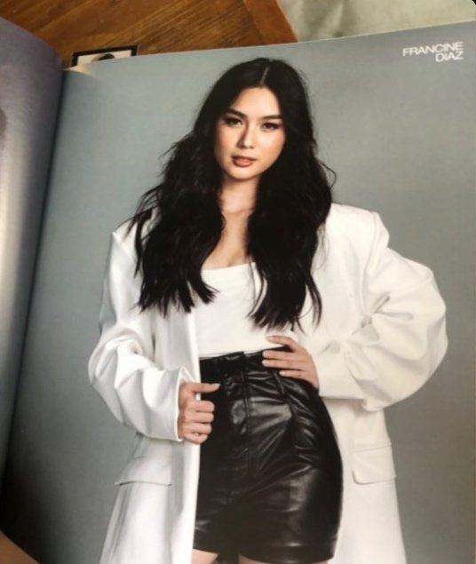 leavemenot12's tweet photo. damn! my mother ate &amp; left no crumbs👩🏼‍🦯

 #FrancineDiaz @francinecarreld https://t.co/8ZqHoQ59ty