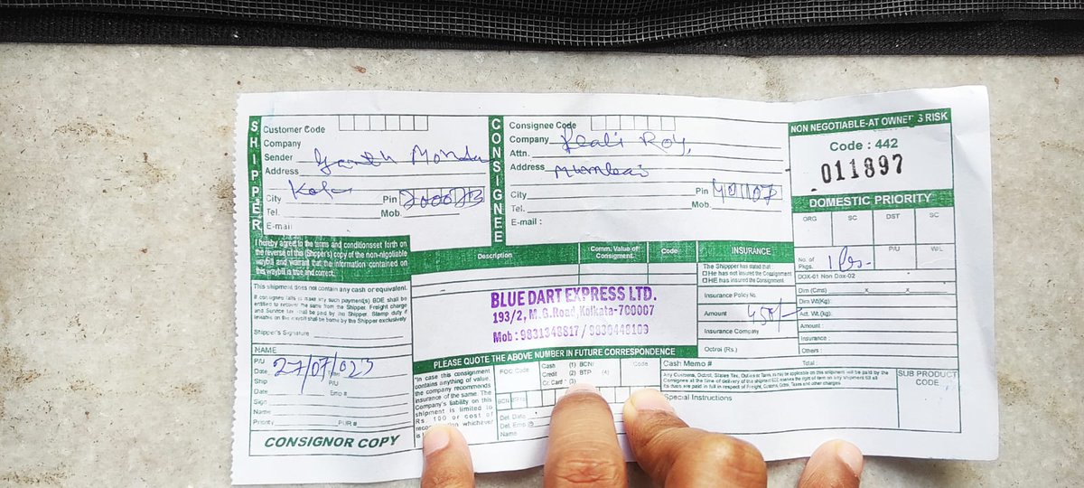 atanusfx's tweet photo. sharing Bluedirt's approach to domestic courier service. After taking their one of premium quick service which is supposed to reach its destination just next day without fail. It is almost 3rd Day and no sign of my delivery.@BlueDartCares @nch1915 @inconsumerforum @jagograhakjago https://t.co/J279nQIvh0