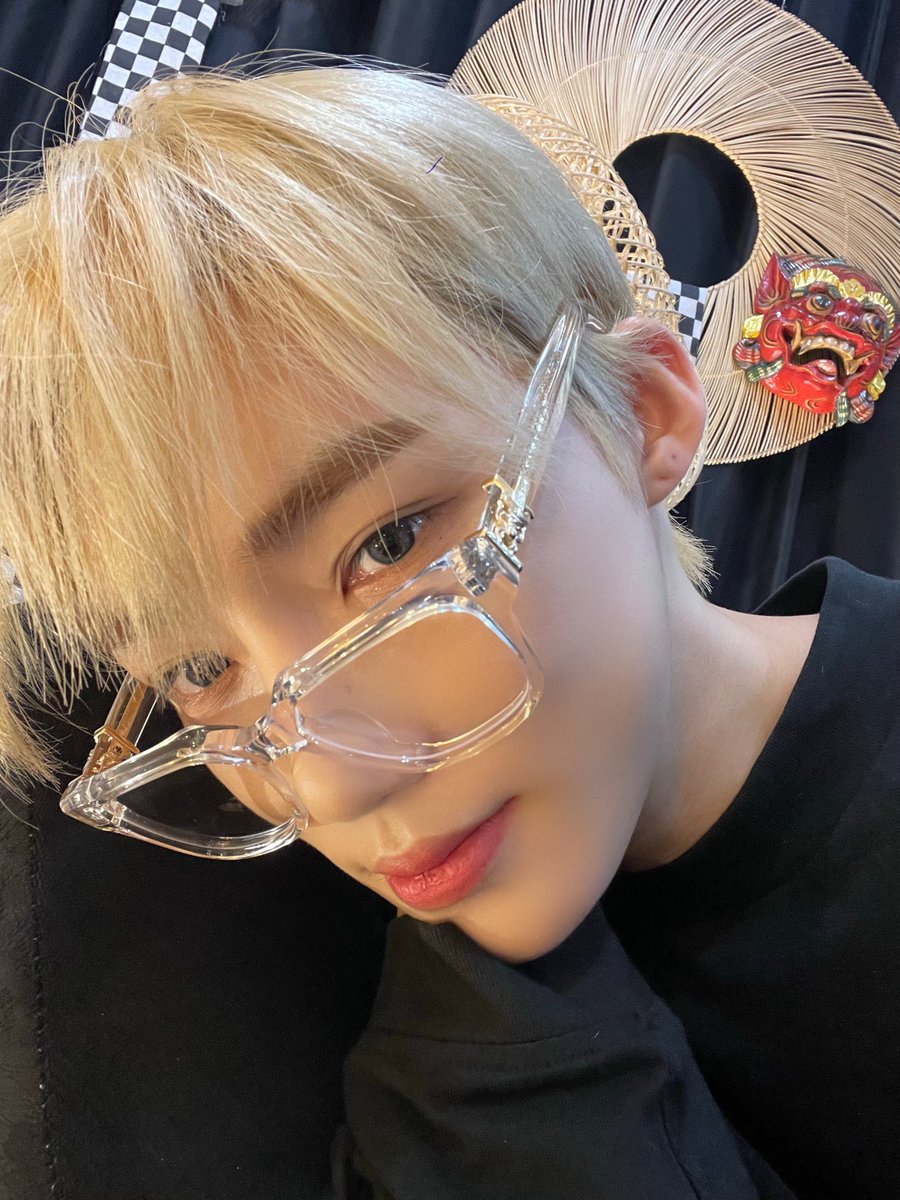WE_THE_BOYZ's tweet photo. 🖤🥸🖤
#NewShot https://t.co/WPQM8WDobx