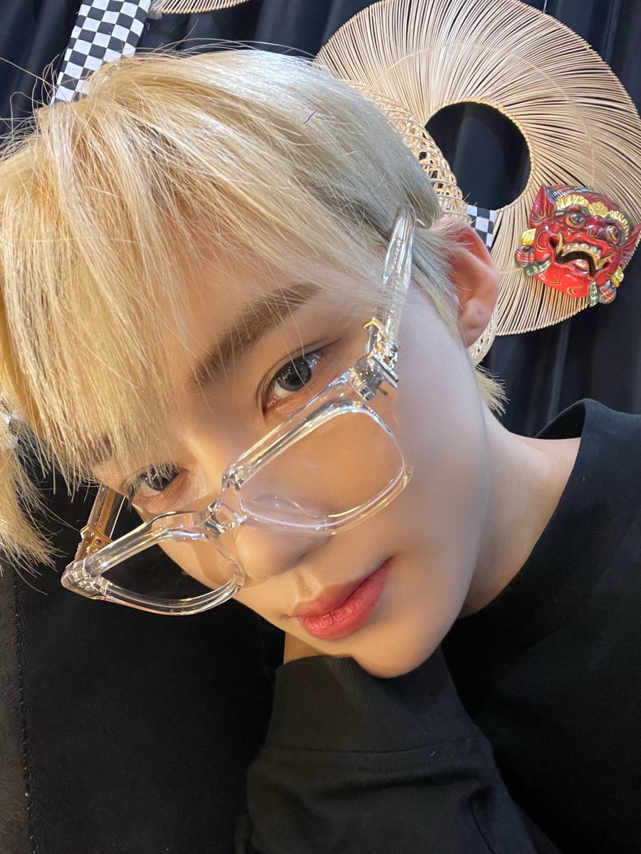 WE_THE_BOYZ's tweet photo. 🖤🥸🖤
#NewShot https://t.co/WPQM8WDobx