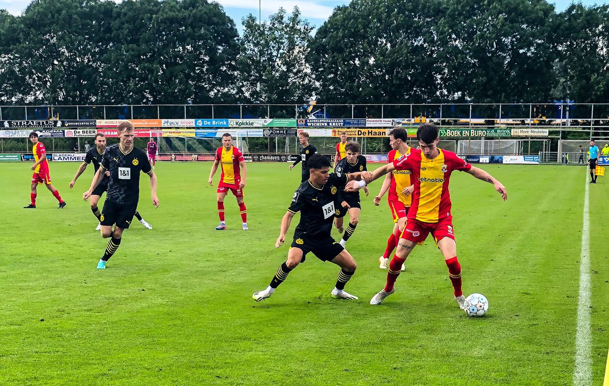 Tikoe_'s tweet photo. Awayday! โค๏ธ๐
GA Eagles - Bor. Dortmund U23 0-2
Voorbereiding Eredivisie 2023/24
โฝ๏ธ AZC Zutphen
๐๏ธ Hanzepark
๐ Zutphen (Nld.)
#gaedor #kowet #pezenindeprovincie https://t.co/r4tptkCvhc