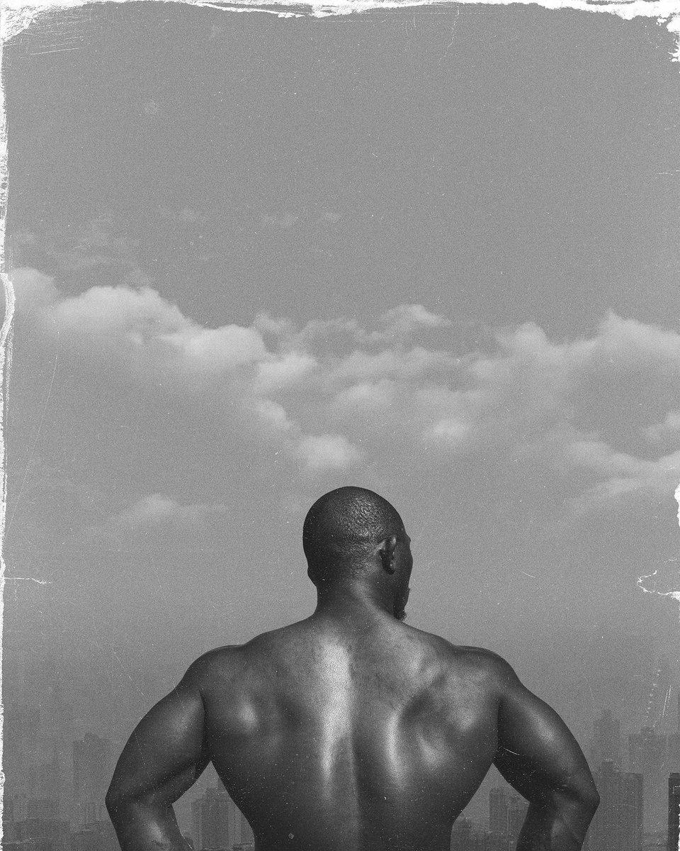 Recent work with Mikaeel
Professional Powerlifter and Trainer of M.K Infinite Fitness 
.
.
#blackfitness #blackfitnessmotivation #personaltrainer #trainer #fitnessmotivation #fitness #athlete #blackathletes #fit #bnw #blackandwhite