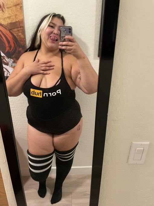 SHOUTOUT TO @PornhubHelp FOR GIVING ME GREAT TIPS FOR THE SITE!!!!! 🧡🖤🧡 https://t.co/b470wix10i<a class="tags" href="/tag/pornhubhelp">@pornhubhelp</a><a href="/tag/asianbbw"class="tags"><span>#asianbbw</span></a><a href="/tag/xxxcontentcreator"class="tags"><span>#xxxcontentcreator</span></a><a href="/tag/nsfw_twt"class="tags"><span>#nsfw_twt</span></a>