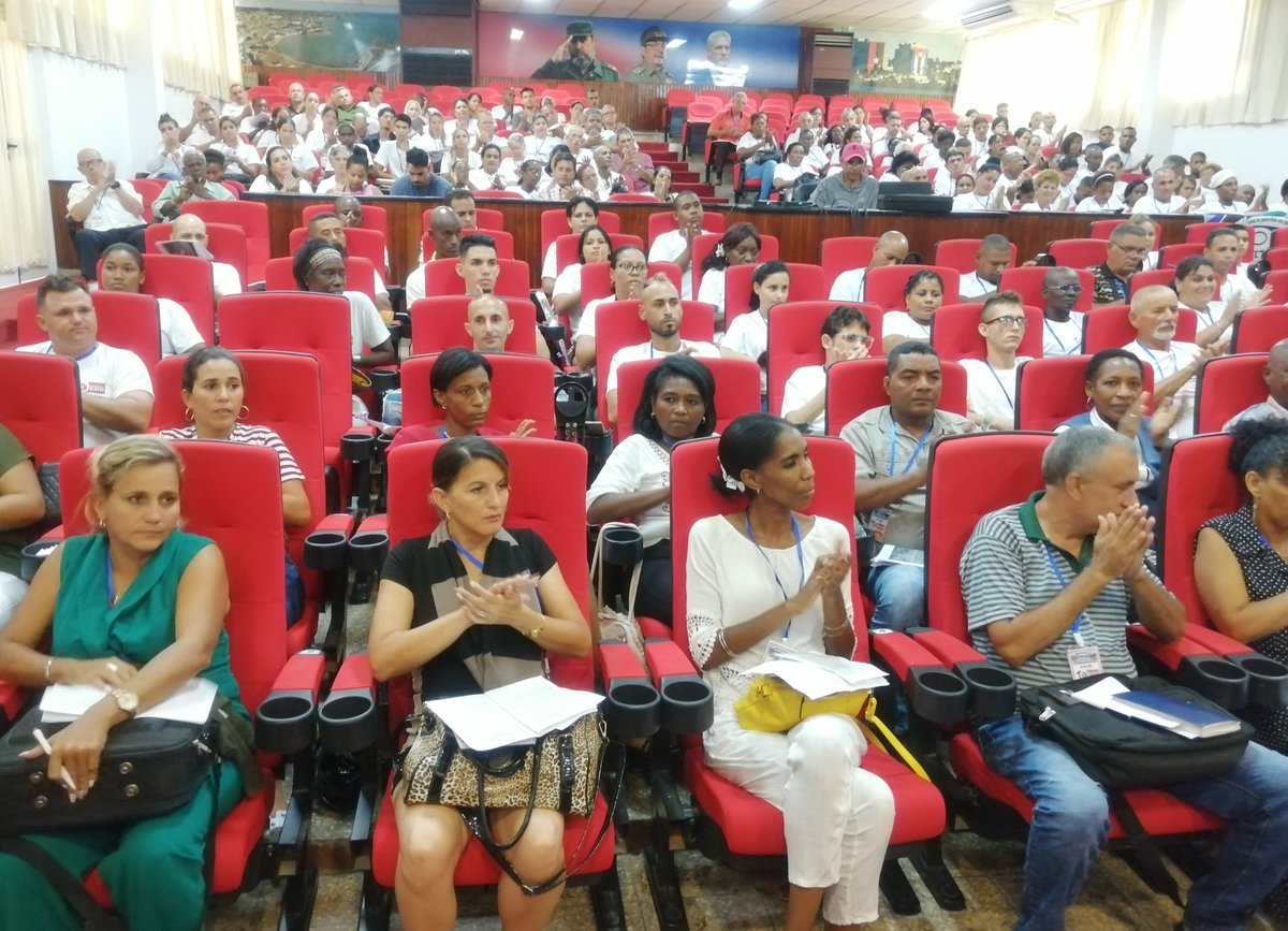Con la presencia de <a href="/SuselyMorfaG/">Susely Morfa González</a> Primera Secretaria del <a href="/PartidoPCC/">Partido Comunista de Cuba</a> en Matanzas, comenzó la Asamblea #XCongresoCDR en esta provincia. #Cuba #CDRCuba #SomosDelBarrio