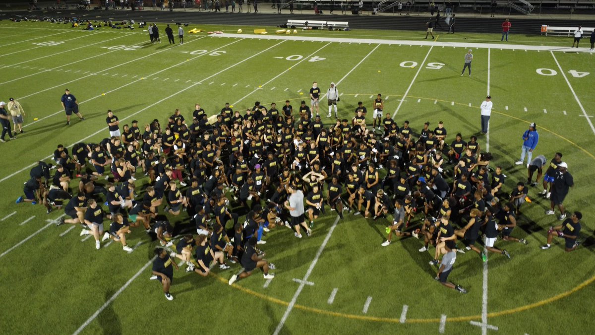 This week wrapped up the 2023 🏈Summer Camp Series and we couldn’t be prouder of the impact we’ve made! S/O to the THOUSANDS of athletes & coaches we met along the way! ✅ 12 Satellite Camps ✅ Prospect Camp ✅ Team Camp ✅ Big Man Camp ✅ 7on7 Tournament ✅ Youth Camp