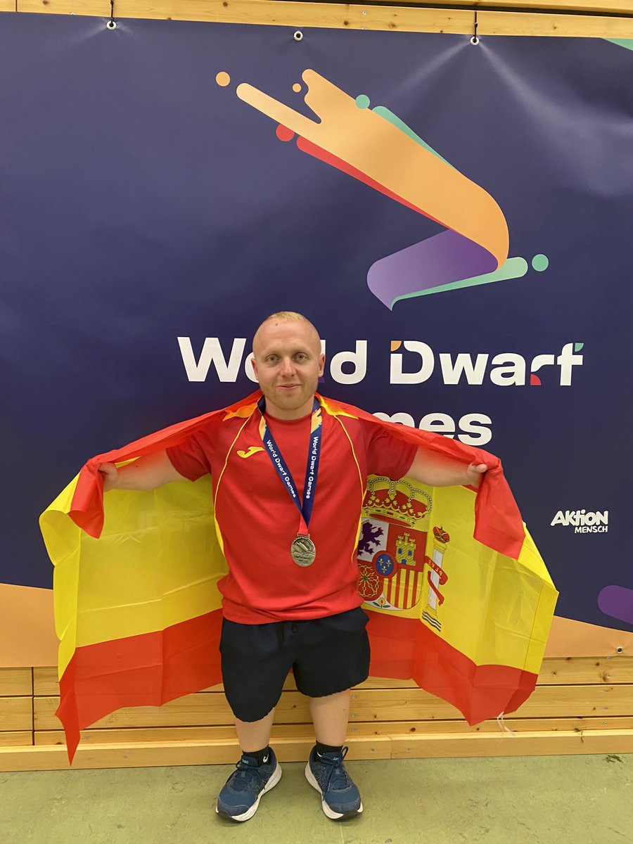 Equipo Español de Talla Baja tweet media