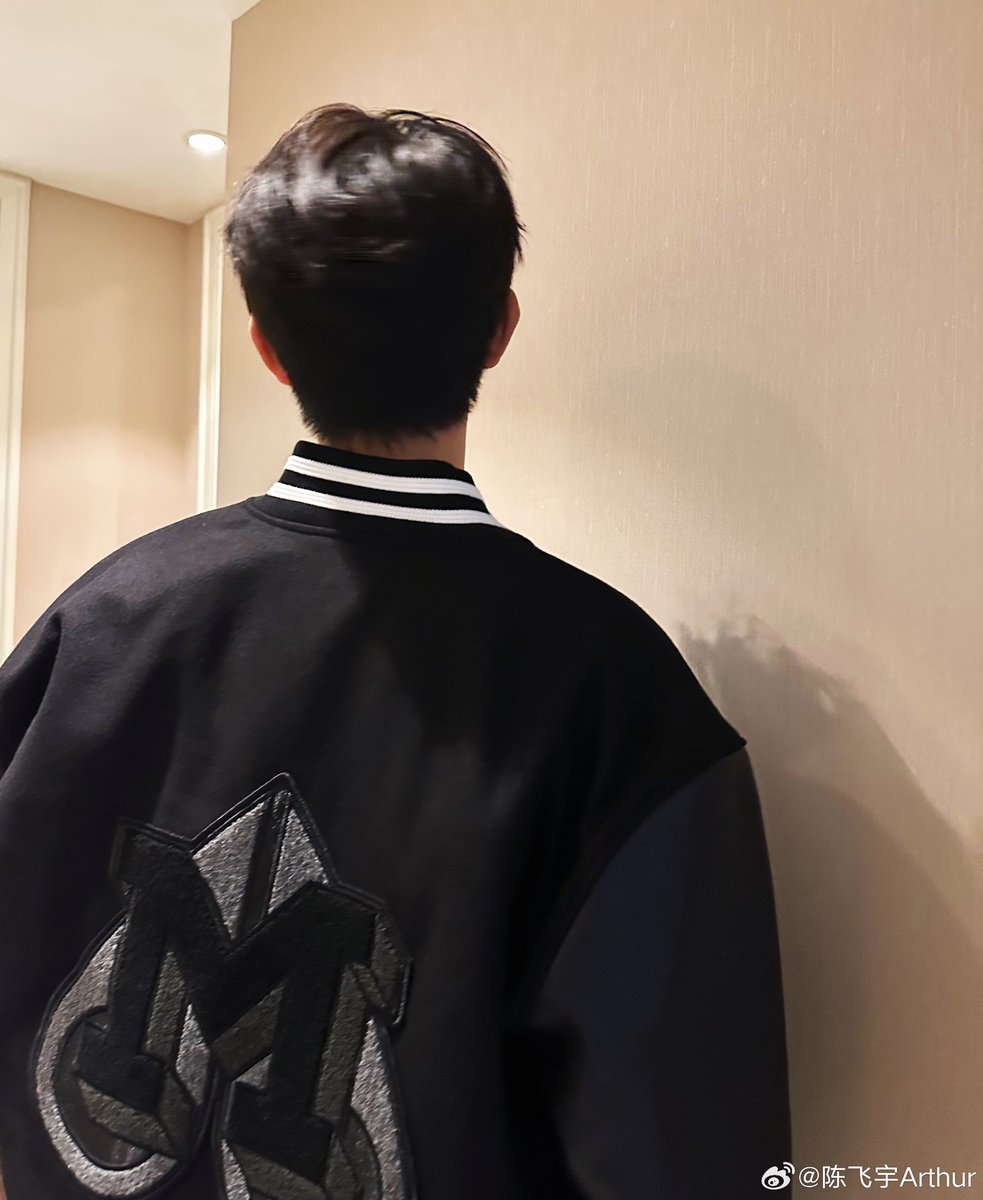dramapotatoe's tweet photo. #ChenFeiyu shares new snaps https://t.co/DJyA53BUMf