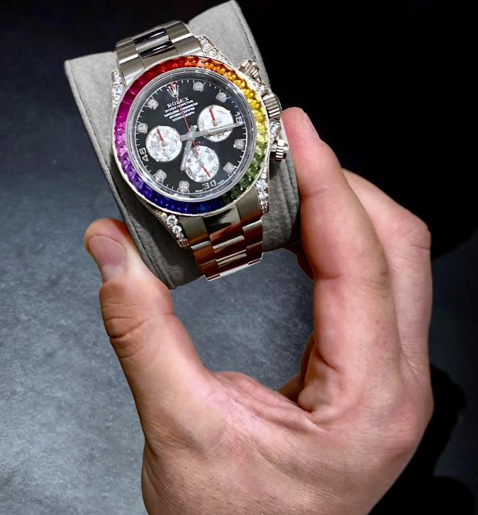 DiDomenicoSimo's tweet photo. Rolex Daytona 116599 RBOW

•
•
•

#rolex #daytona #rainbow #116599rbow #factory #daytonarainbow #raimbowwhitegold #daytona116599rbow #rolexporn https://t.co/fDCtlvvbJO