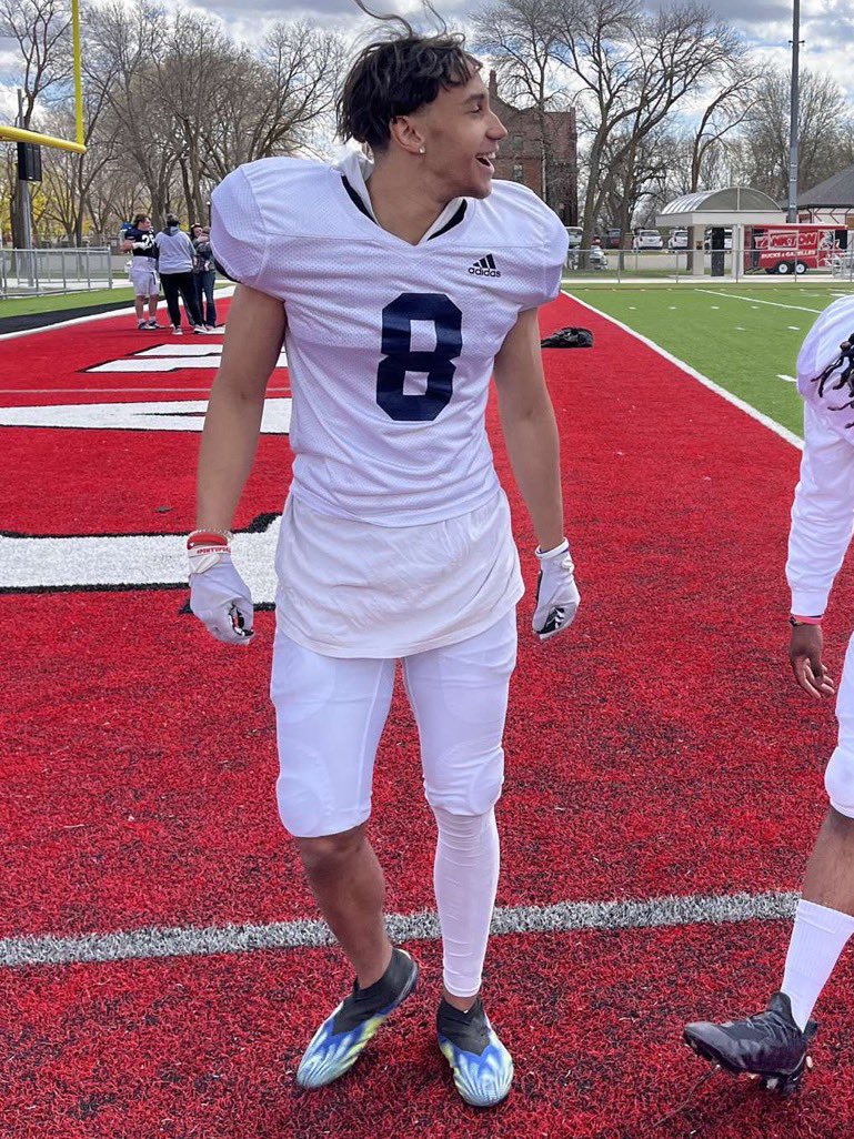 Name: Nate Dean <a href="/NateDean16/">Nate Dean</a> 
POS: WR/ATH
School: Mount Marty University 
Height: 6’4
Weight: 185