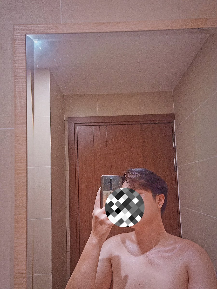 Tieuboy9090306's tweet image. Tìm bạn lâu dài có thể 69 vs nhau kkk

#2k6 #q12