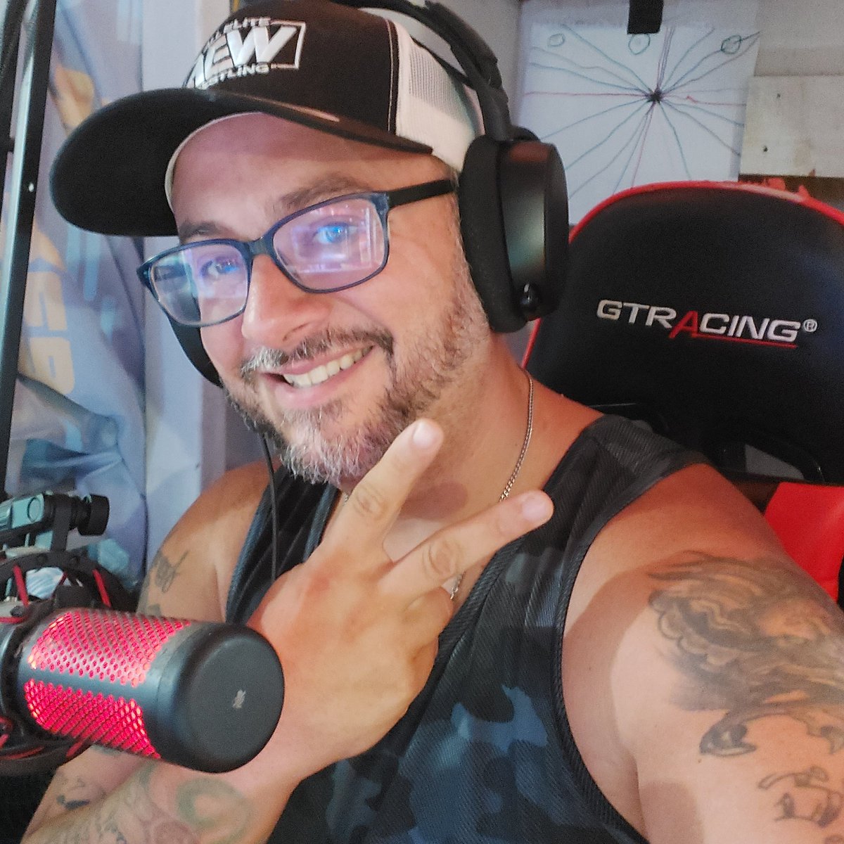 The Earth Is Flat &amp; We Never Landed On The Moon!  Hanging out on <a href="/kick/"></a>, stop by and say hi. @everyone 

kick.com/xgoldyx

#Narakabladepoint #KickStreaming #KickArmy #KickStreamers #AEW